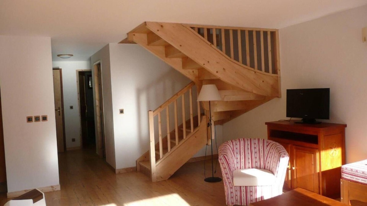 Pralognan-la-Vanoise Apartment | Ski-in/ski-out & foot of the slopes, balcony, tv, ski locker, 41-44m², Pralognan-la-Vanoise
