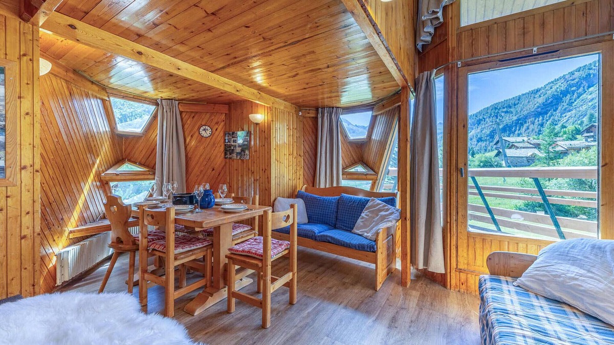 Val-d'Isere Apartment | Ski-In/Ski-Out Apartment with Loft and WiFi