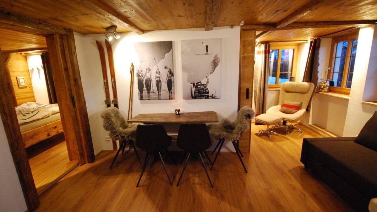 Lenk House | ski in ski out apartment on 1400 Meters altitude (new listing)