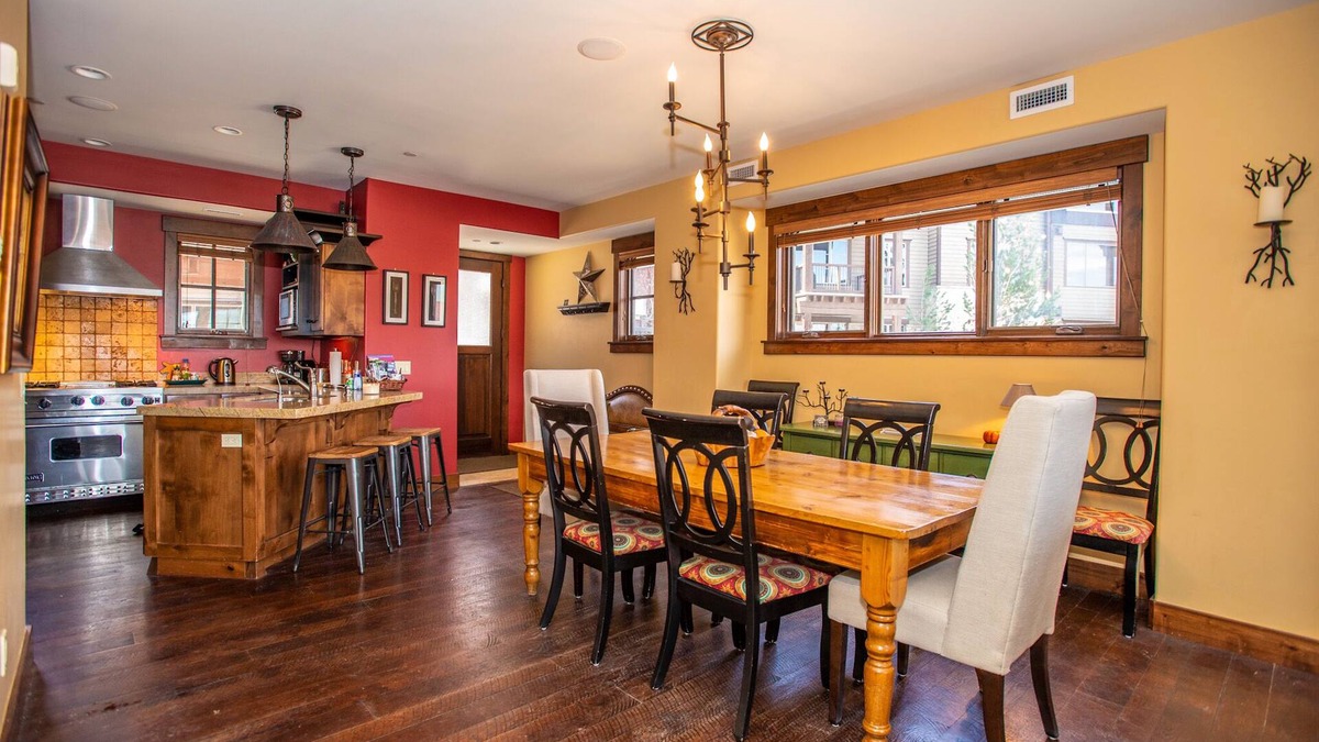 North Park City Condo | Ski in/Ski out at Silver Star Resort. Beautiful Park City Condo!