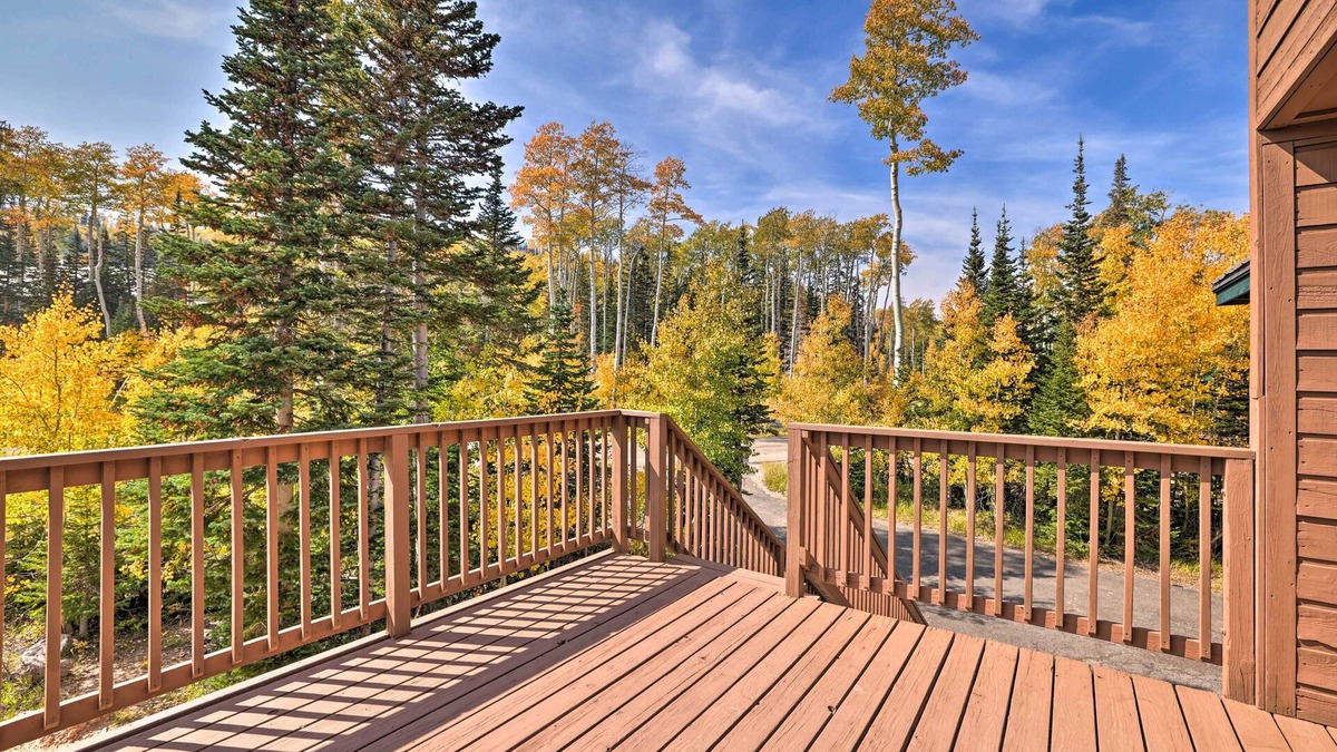 Brian Head Cottage | Ski-in/ski-out Cabin: Lift to Brian Head Resort!