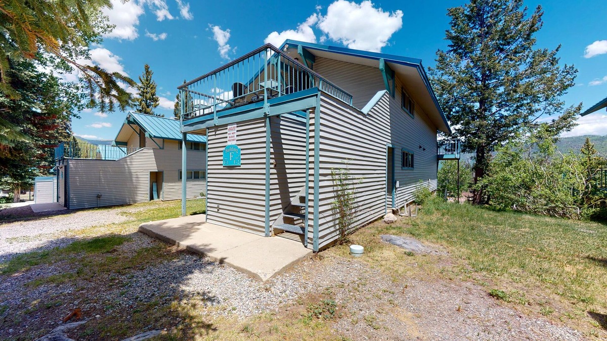 Purgatory Condo | Ski-in/ski-out condo with lake & mountain views, patio, balcony