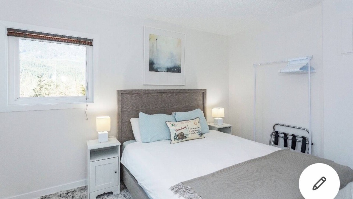 Whistler Creekside Apartment | Ski In Ski out Cozy Condo in Creekside forest