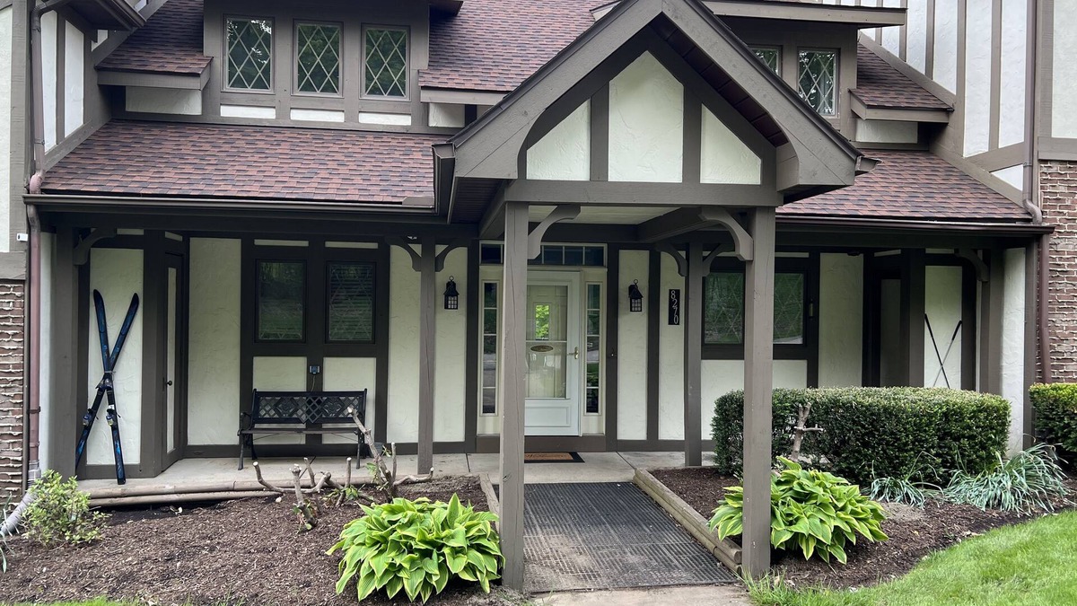 Clymer Condo | Ski in/ski out Peek’n Peak Condo