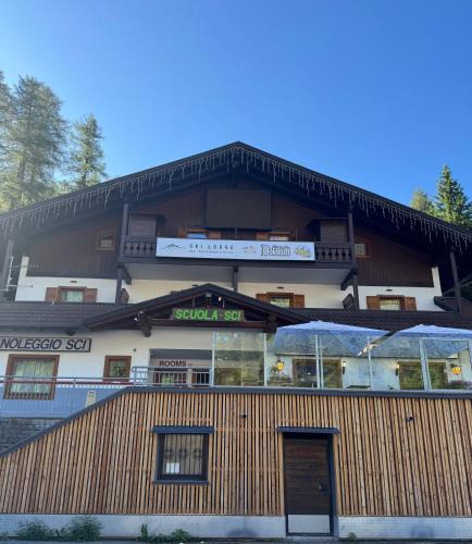 Tesero Bed & Breakfast | Ski Lodge Pampeago