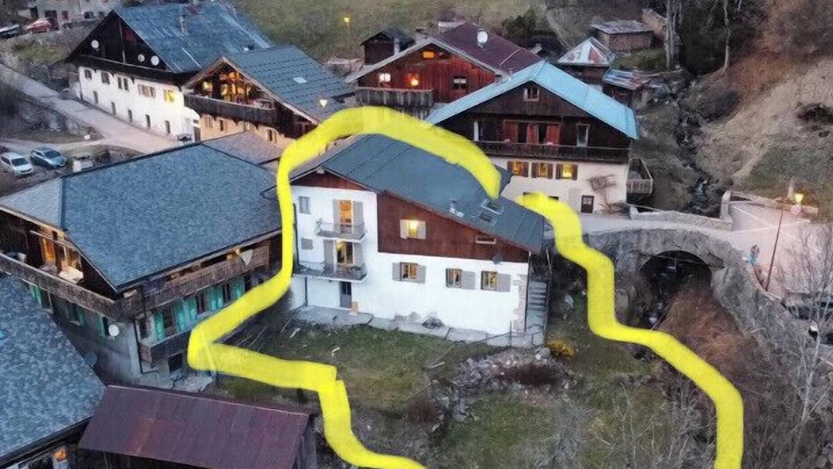 Saint-Jean-dʼAulps Ski Chalet | Ski/Summer Chalet in Bas Thex near Morzine