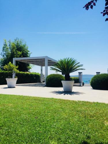 Lake Bracciano House | Skipper White Guest House