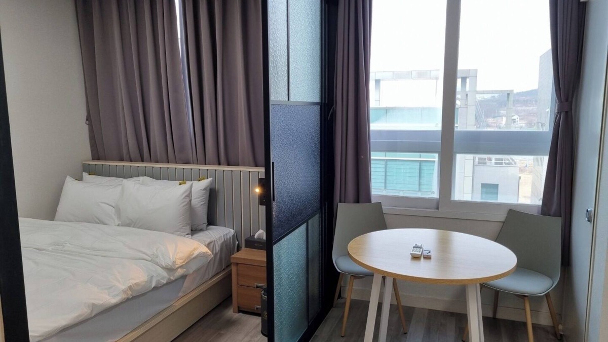 Yangju Hotel | Sky Castle