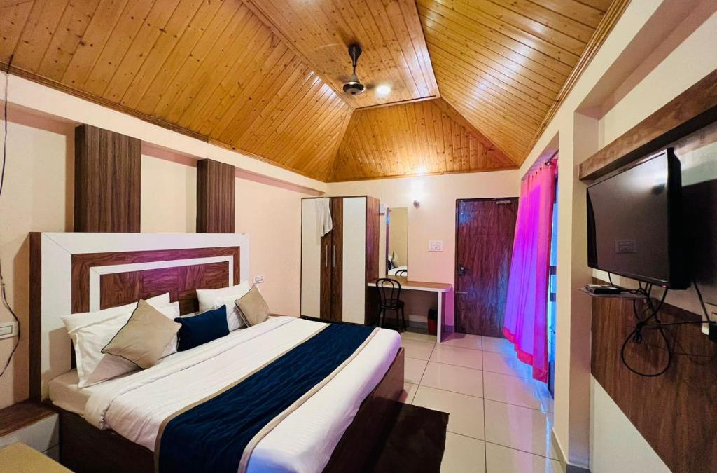 Kumarhatti Hotel | Sky Hill Top