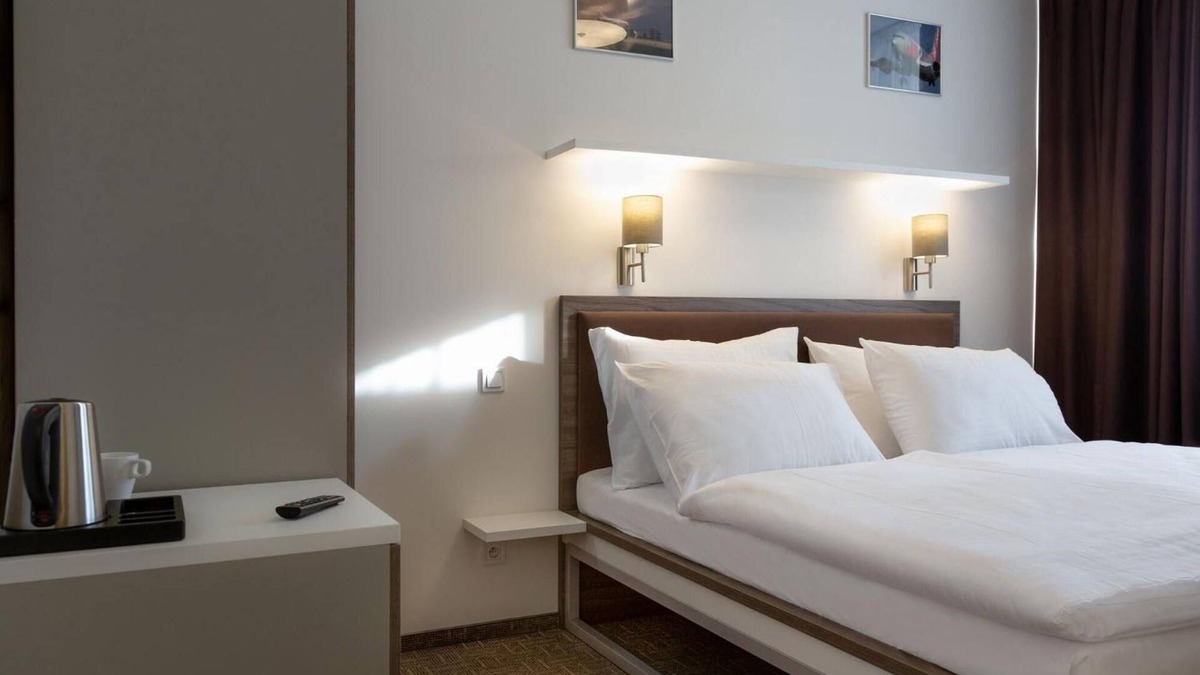 Ruzyne Hotel | SKY Hotel Prague