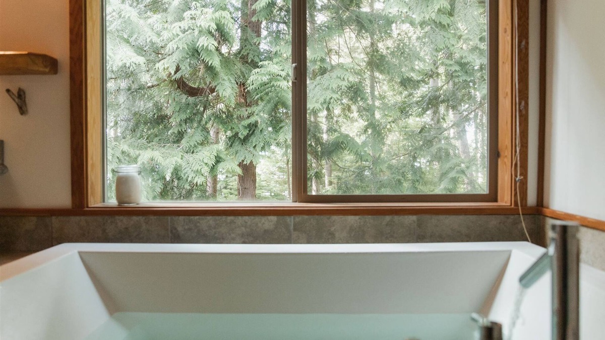 Savary Island Resort | Sky Suite 2 at the Savary Island Resort