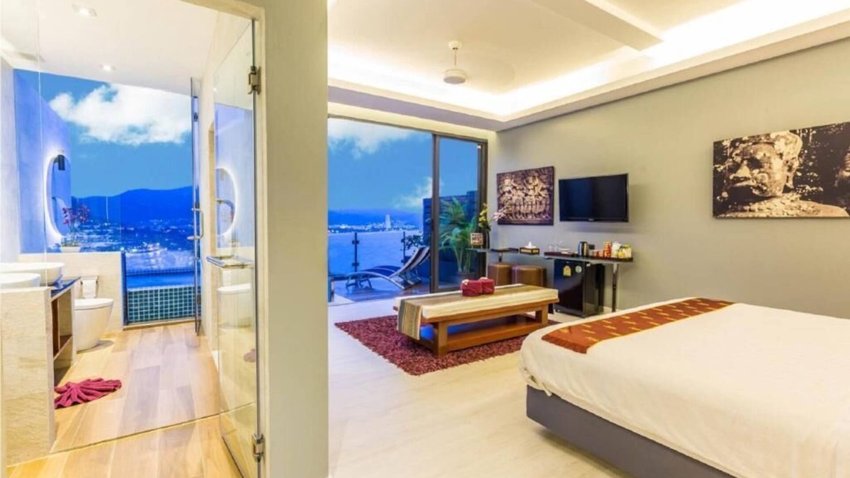Patong Resort | Sky Suites Indochine Phuket (001)