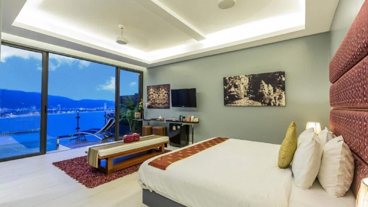 Patong Resort | Sky Suites Indochine Phuket (003)
