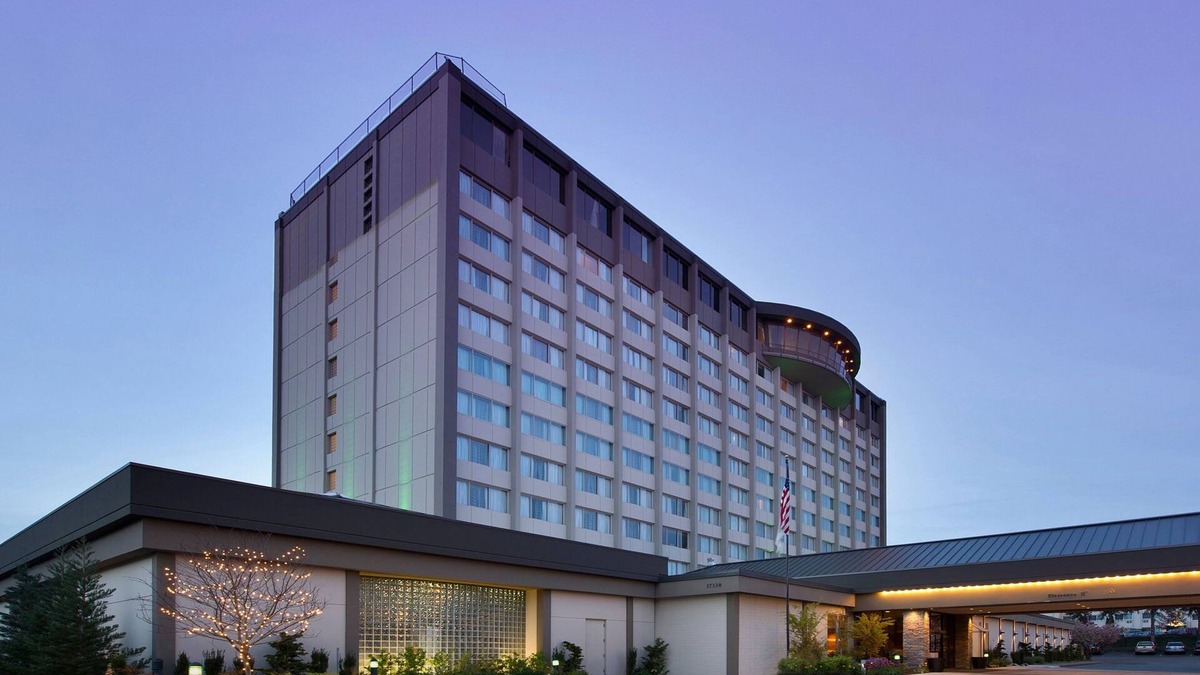 SeaTac Hotel | Skybridge Seattle Airport Hotel