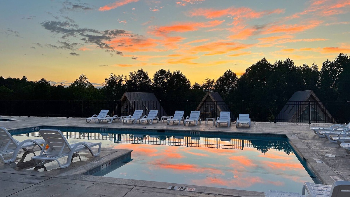 Hendersonville Hotel | SKYLARANNA Resort & Spa