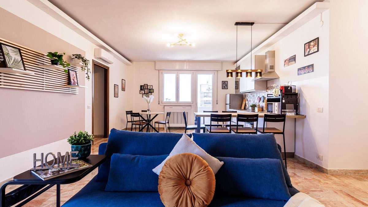 San Faustino-Madonnina-Quattroville Apartment | Skyline Ottavo Cielo