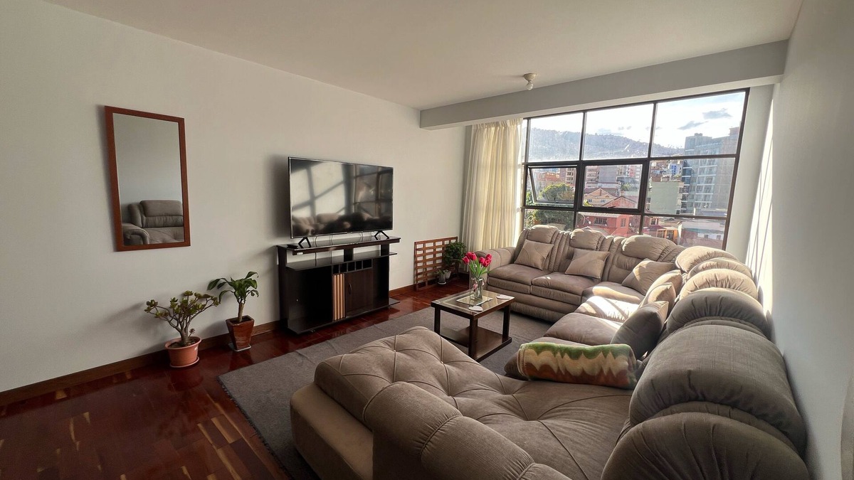 Downtown La Paz Bed & Breakfast | Skyline Suites