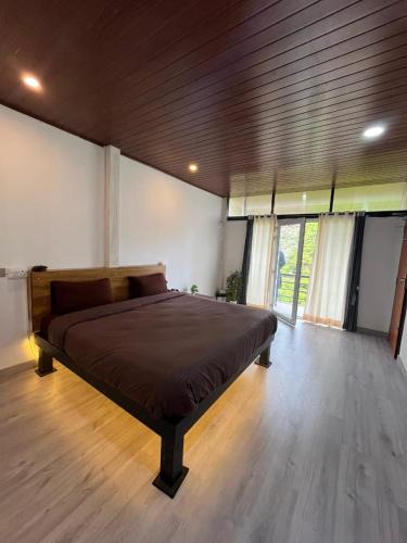 Gudalur Bed & Breakfast | Skyvue resorts