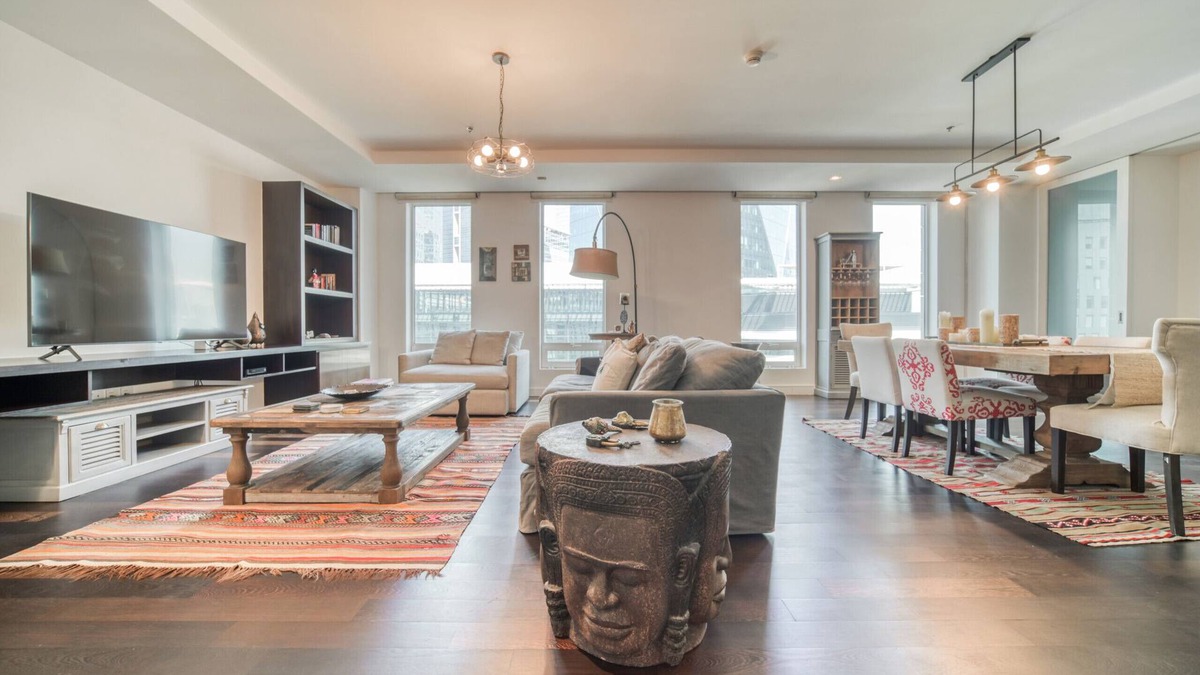 DIFC Apartment | Sleek and Convenient 1BR Apt in DIFC
