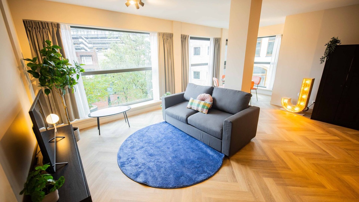 Hilversum Apartment | Sleek Cozy Studio KS
