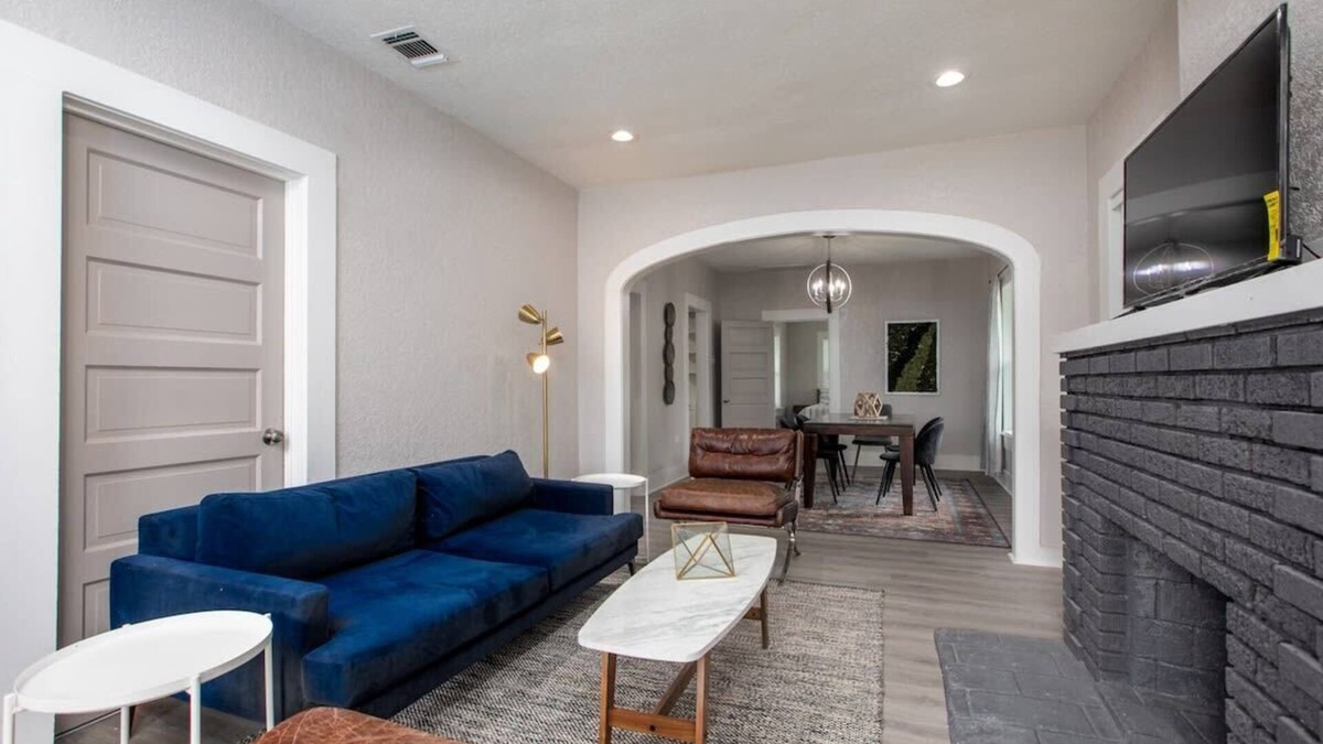 Eastside Promise Neighborhood House | Sleek Dignowity Hill House with King Beds