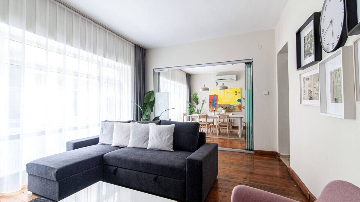 Asmali Mescit Apartment | Sleek Flat within Walking Distance to Pera Museum