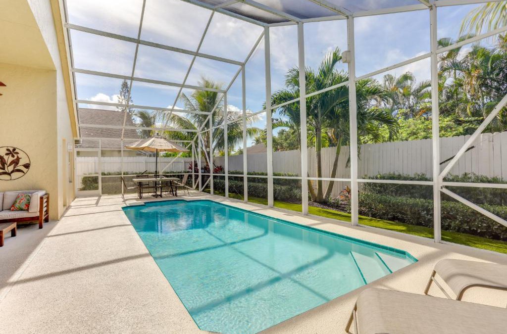 North Palm Beach Heights House | Sleek Jupiter Retreat with Lanai and Pool!