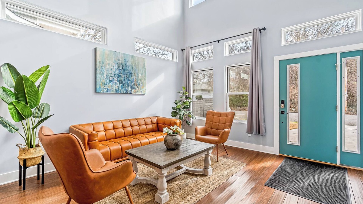 Durham House | Sleek, Modern, Home! by Duke in Downtown
