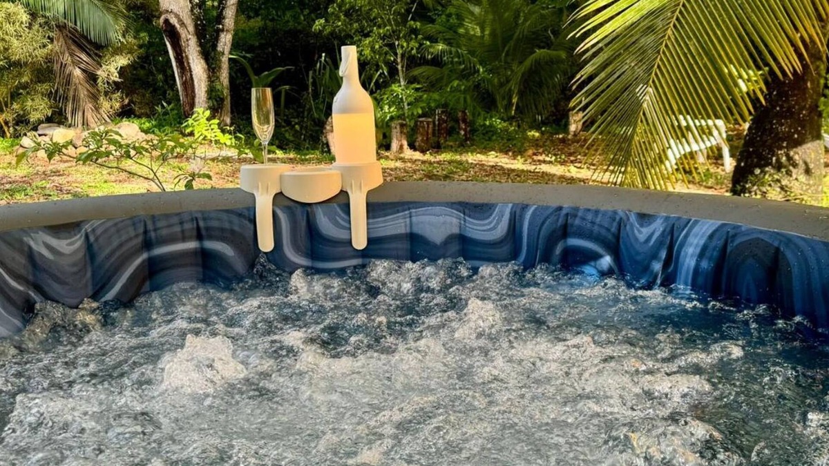 Riviere-Salee House | Sleep in a bubble in an unusual accommodation in Martinique!