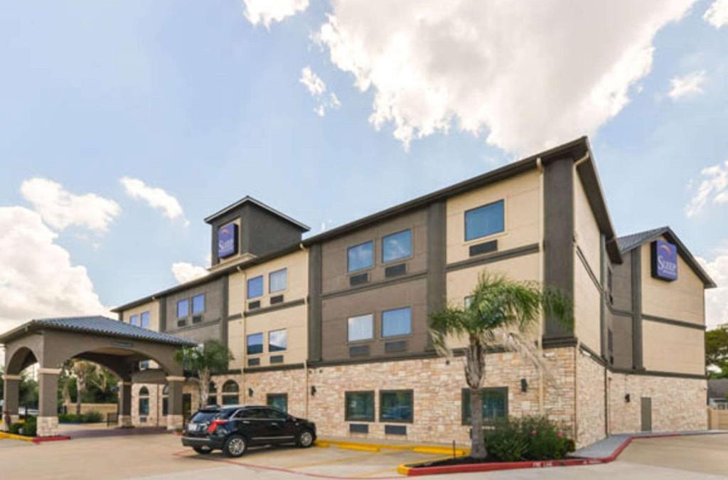 Greater Heights Hotel | Sleep Inn and Suites Downtown Houston