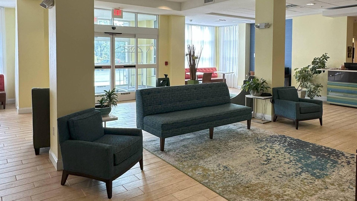 Altoona Hotel | Sleep Inn & Suites Altoona North