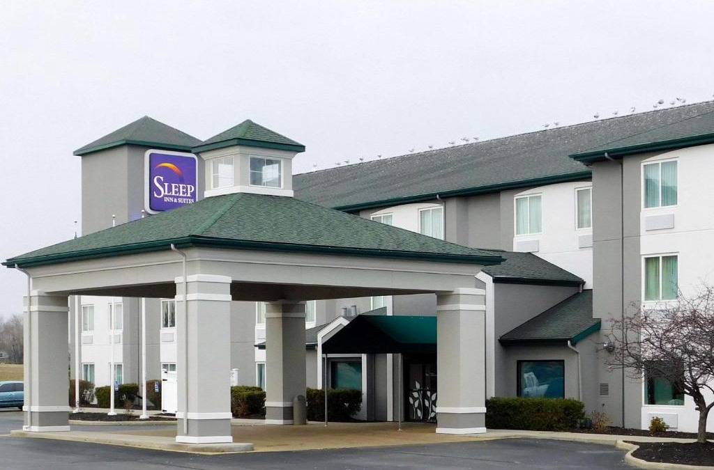 Toledo Hotel | Sleep Inn & Suites Oregon - Toledo