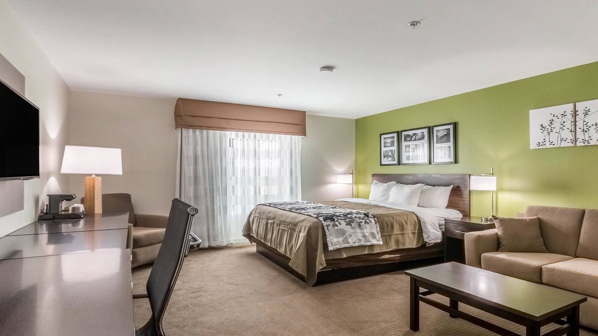 Wellborn Hotel | Sleep Inn & Suites College Station near University