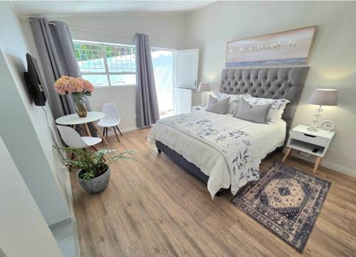 Paarl Apartment | SleepINN at Dumont
