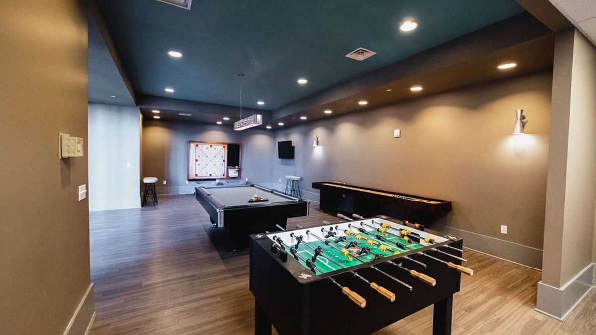Downtown Springfield Apartment | Sleepover: Exotic 1BD/1BA - Downtown Springfield