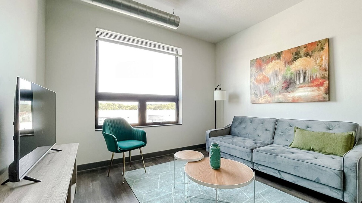 Des Moines Apartment | Sleepover: Picturesque 1BD/1BA - Des Moines