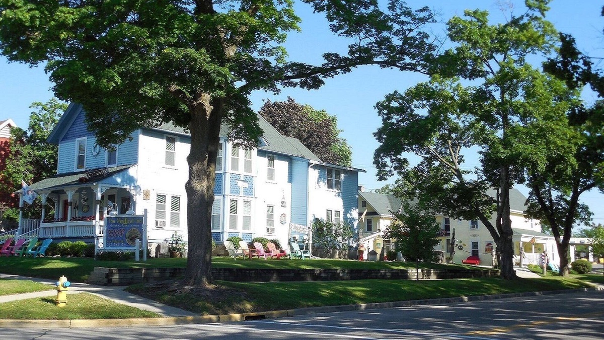 Lake Geneva House | Sleeps 34, 12 bedrooms, 6 baths, Downtown Lake Geneva, 2 houses same property