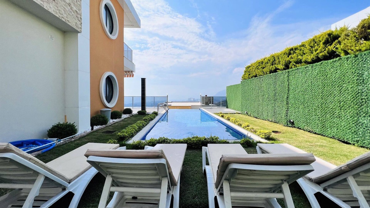 Seki Villa | Sleeps 8 Comfortable and Modern Villa - AWZ 282