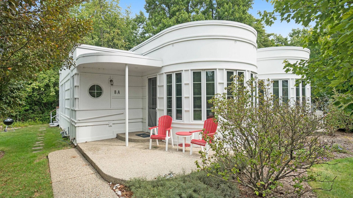 South Haven Cottage | SLEEPY HOLLOW BEACH RESORT INTRODUCES COTTAGE 8A!