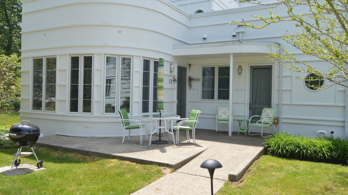 South Haven Condo | Sleepy Hollow Beach Resort introduces Gateway 52