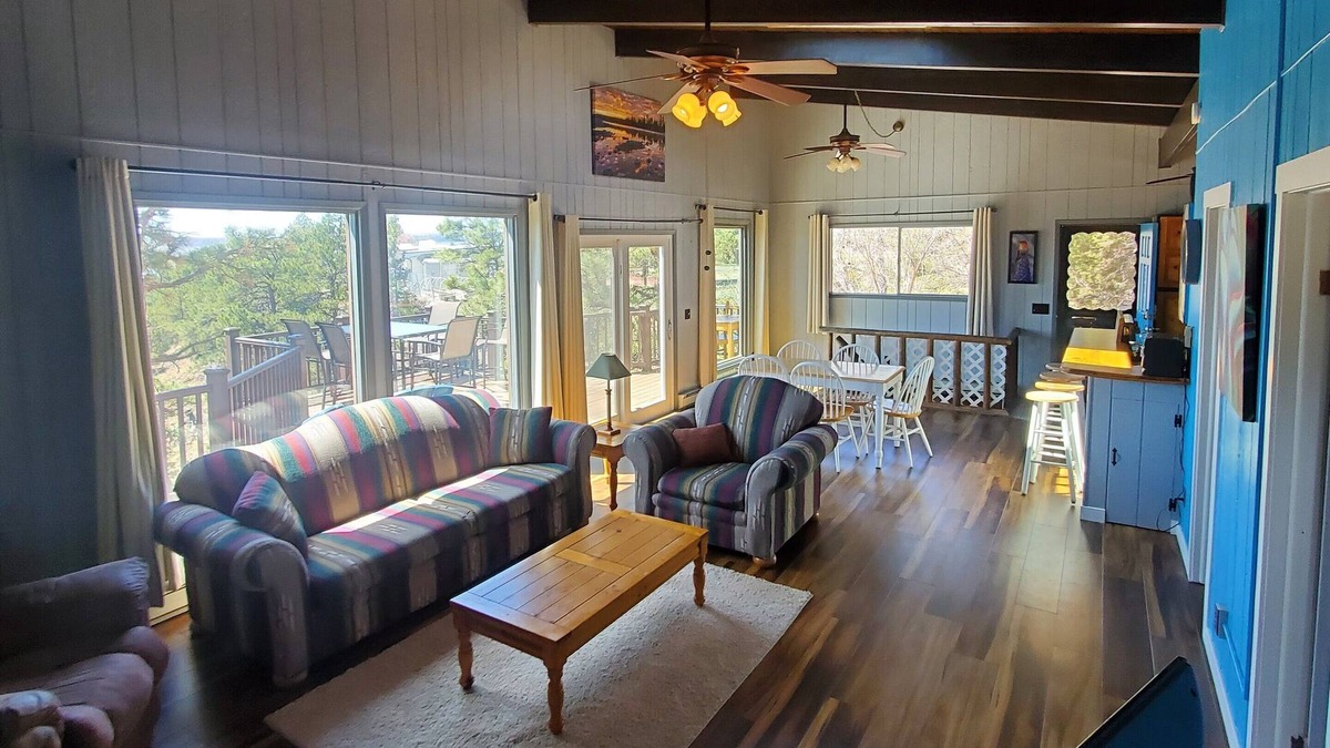 Glendo House | Slice of Heaven - Best view of Glendo Reservoir!