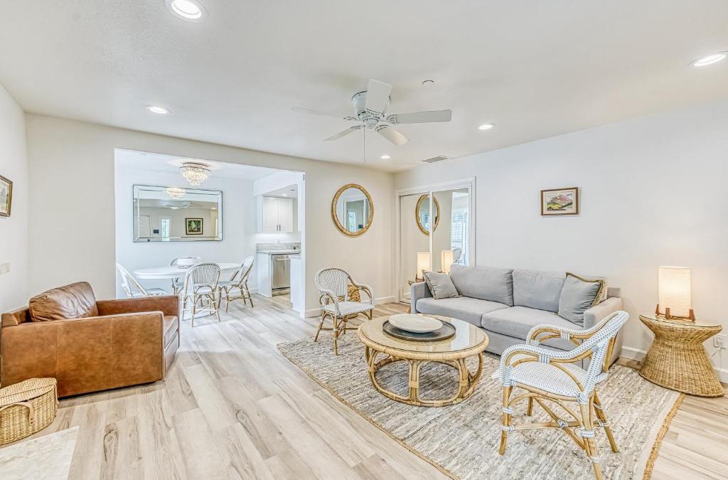 Bass Lake Apartment | Slide Creek Retreat