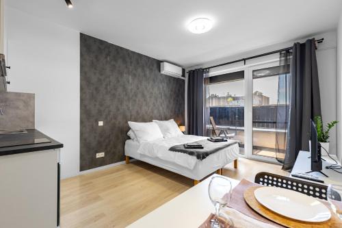 Bratislava Apartment | Slnecnice studio with parking 24 hour check in