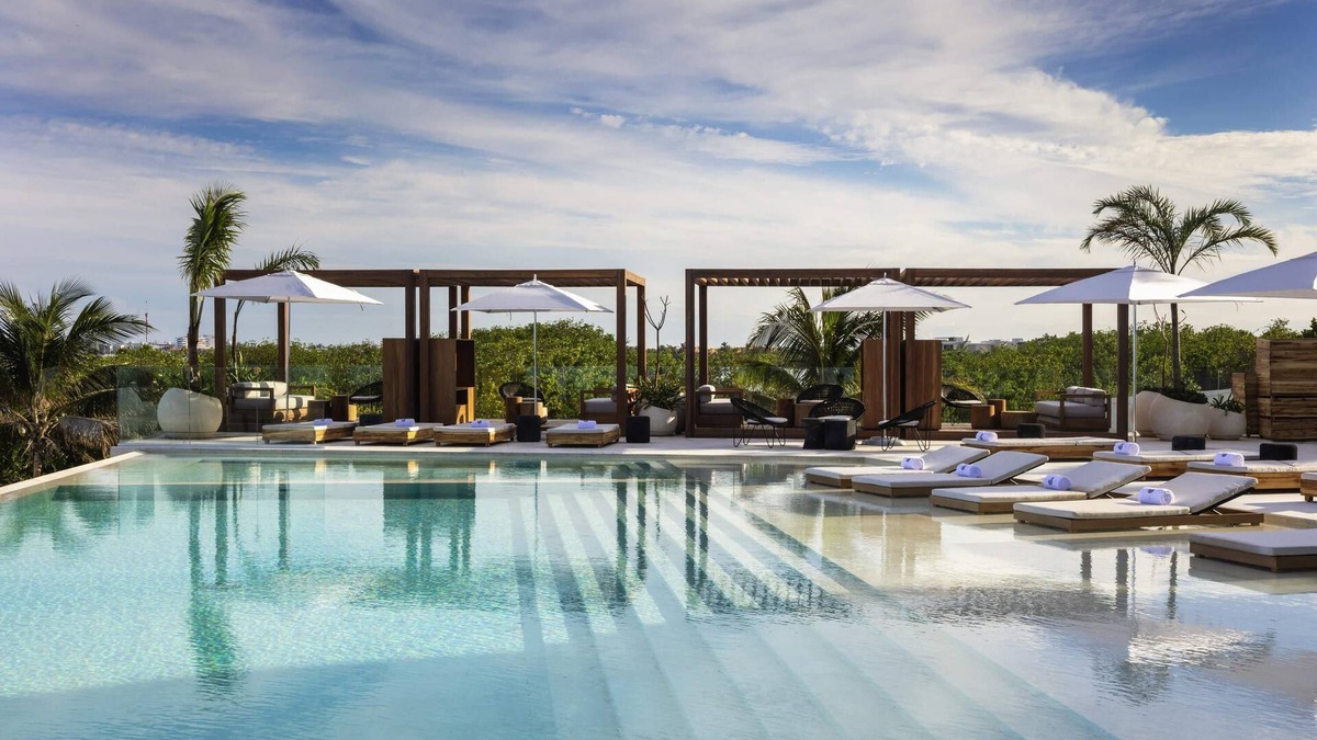 Zona Hotelera Hotel | SLS Cancun