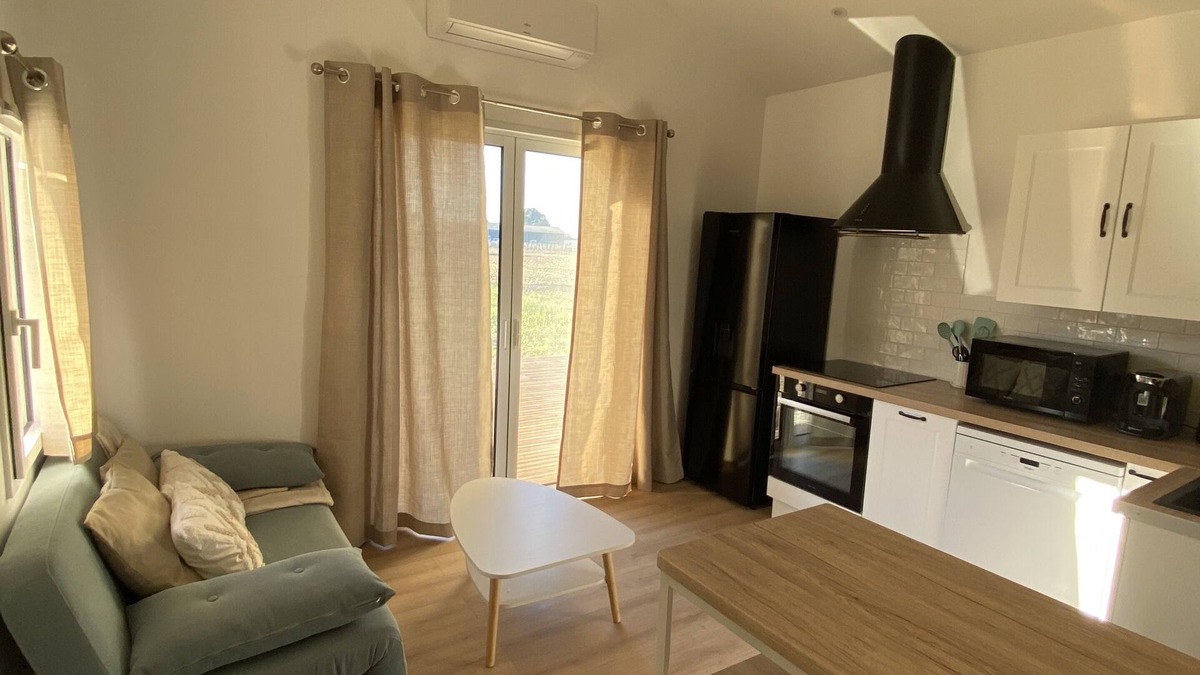 Saint-Sulpice-de-Faleyrens House | Small house on the banks of the Dordogne