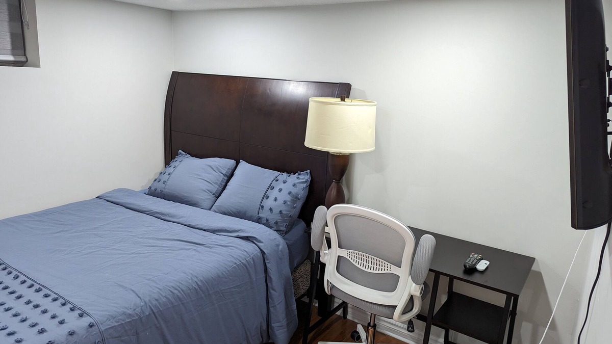 Brampton House | Small 2-bedroom basement apartment with kitchenette