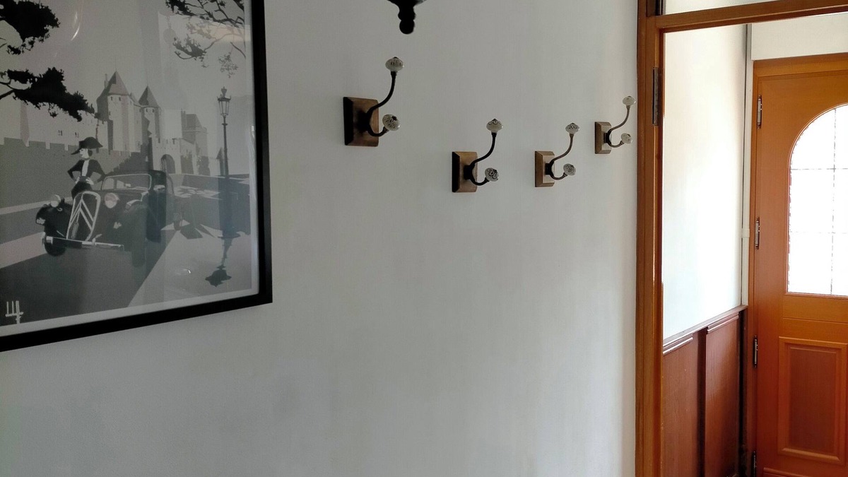 Carcassonne House | Small 3-bedroom townhouse with garden 600 m from the medieval town.