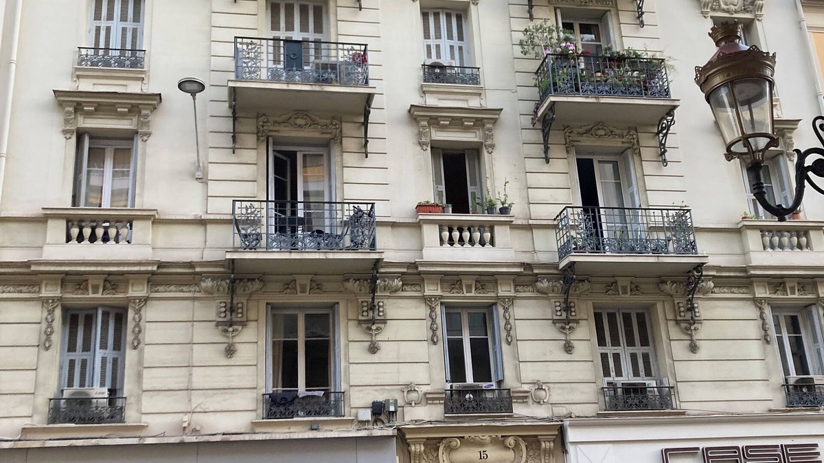 Carre d'Or Apartment | Small air-conditioned studio in the heart of Nice and 5 minutes from the beaches