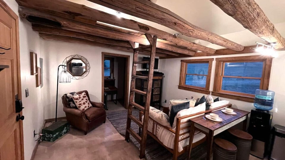 Bellepoint Other | Small cabin on private 400 acre mountaintop farm!
