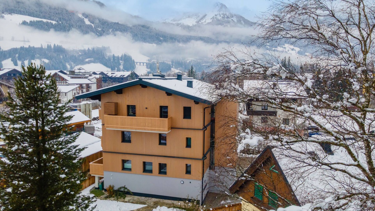 Bad Hofgastein Apartment | Small, charming, centrally located and yet quiet